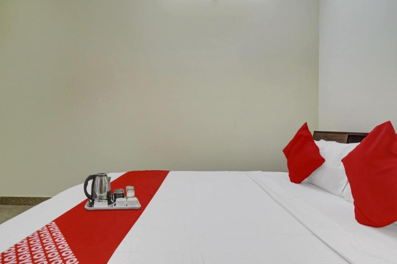 Hotel O S V Residency Kajaguda Near Gachibowli Hyderabad Exterior photo